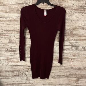 Elegant Burgundy Knit Dress
